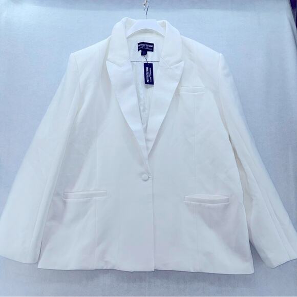NWT Pretty Little Thing Naomi Campbell Oversized Tailored Blazer White size 14 - Picture 1 of 6